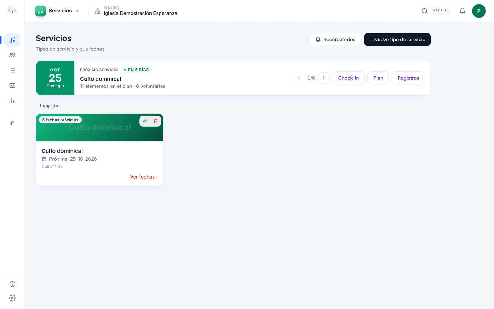 Servicios en el panel de Flock, con datos de la iglesia de demostración